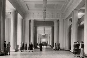 Parkinson Court 1955